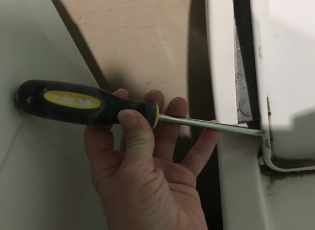 long screwdriver